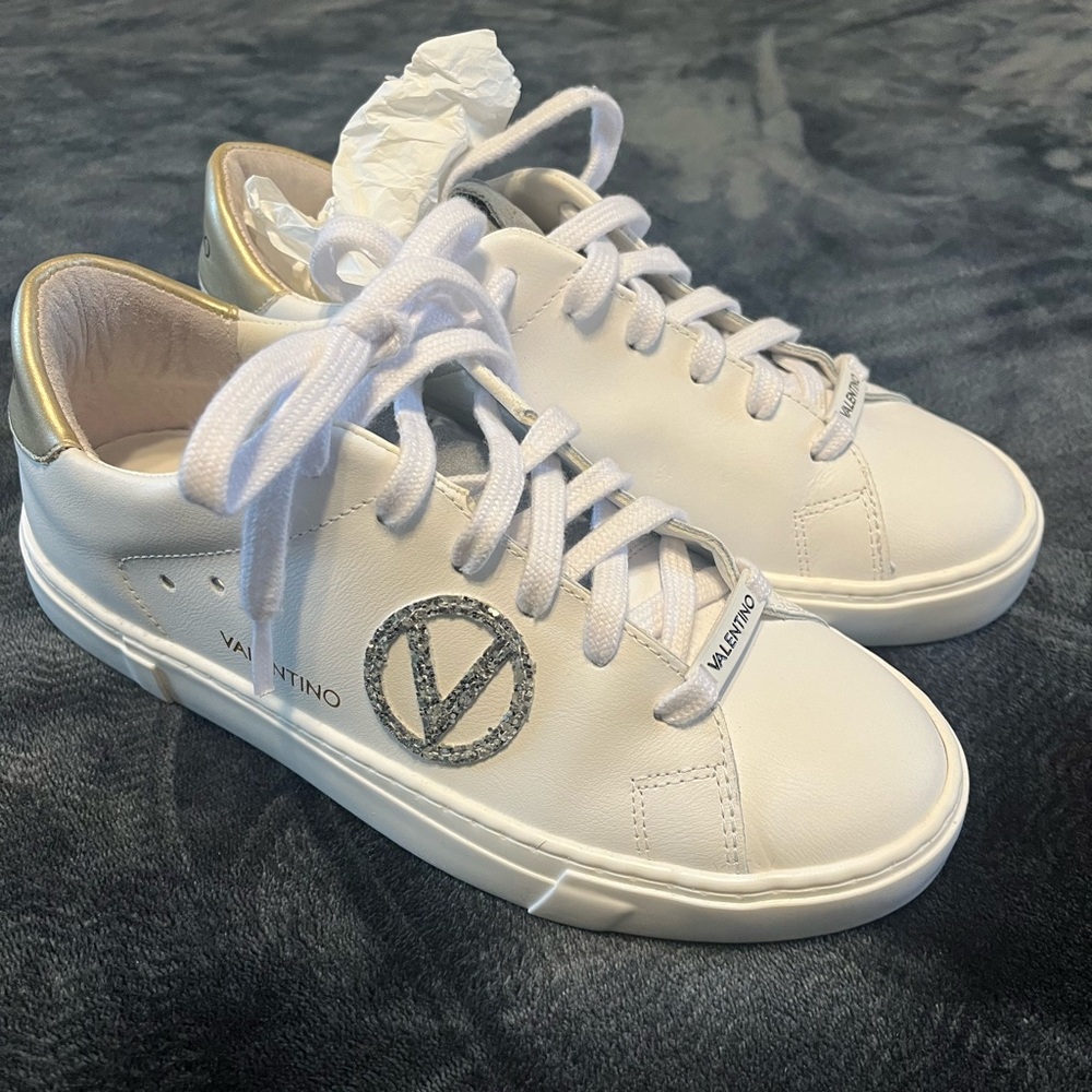 Valentino Women sneakers